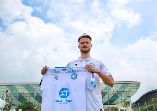 Hình ảnh mô tả các giao dịch tài chính an toàn tại 678win link mới nhất